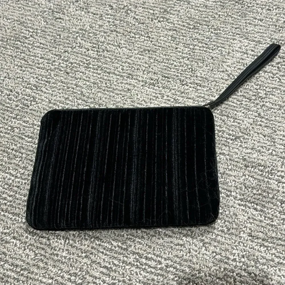 A new day cosmetics bag